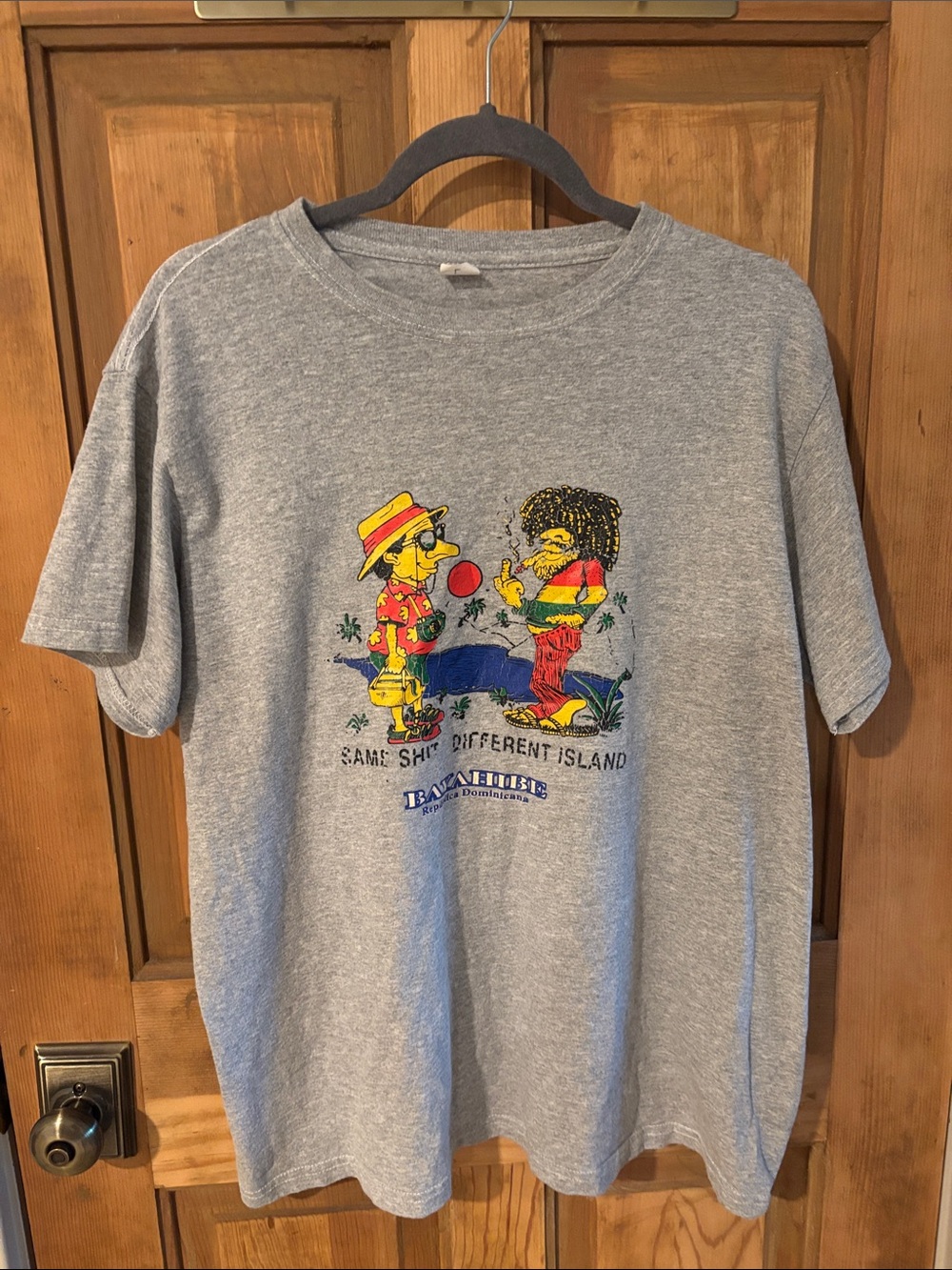 Banana Republic Kids Gray Graphic Tee with Multicolor Island Print